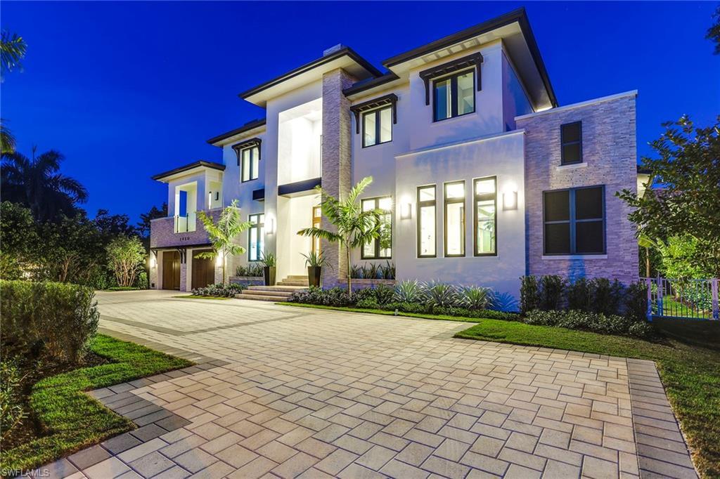 PARK SHORE - Residential