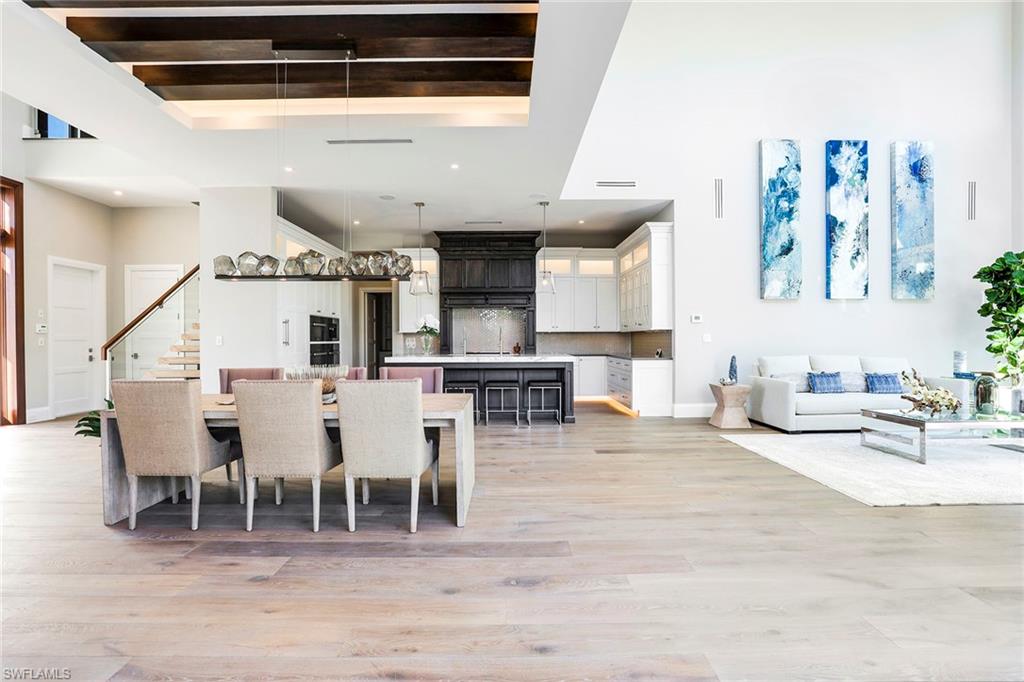 PARK SHORE - Residential