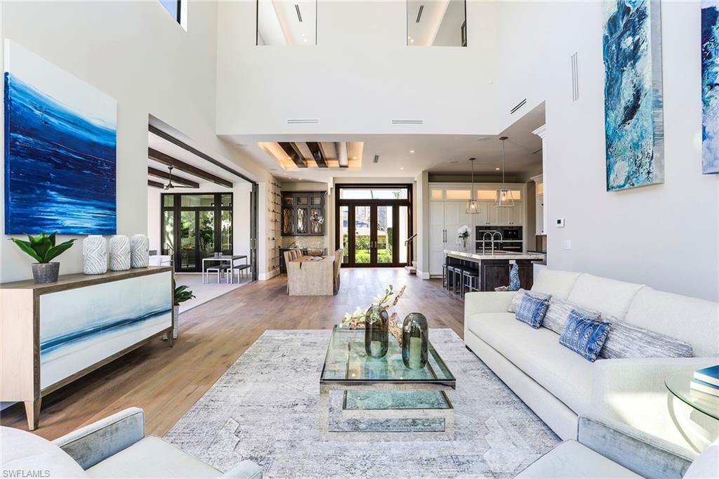 PARK SHORE - Residential