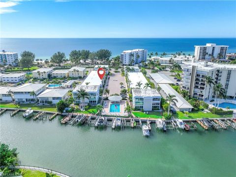 Photo of 2100 Gulf Shore BLVD N #212, NAPLES, FL 34102 (MLS # 226019733)