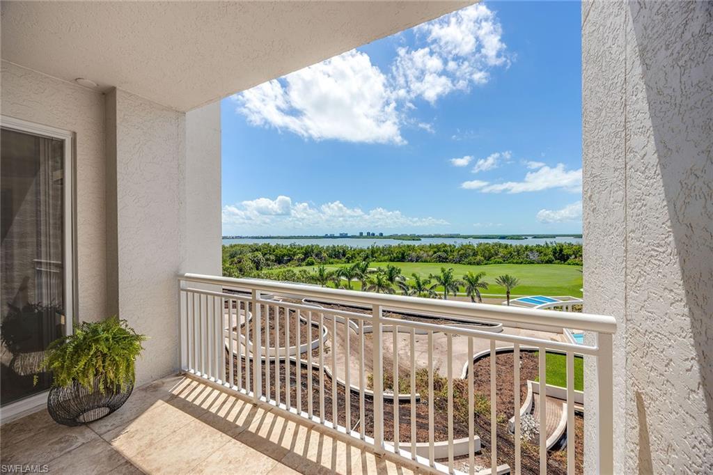 ESPERIA SOUTH - Residential Lease