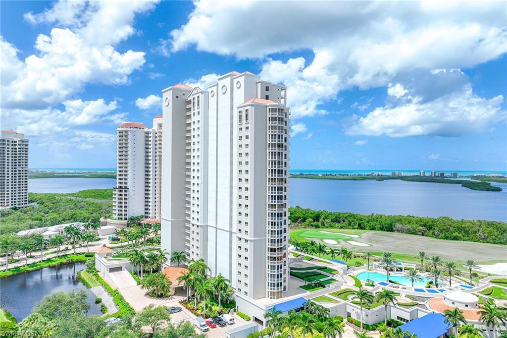 ESPERIA SOUTH - Residential Lease