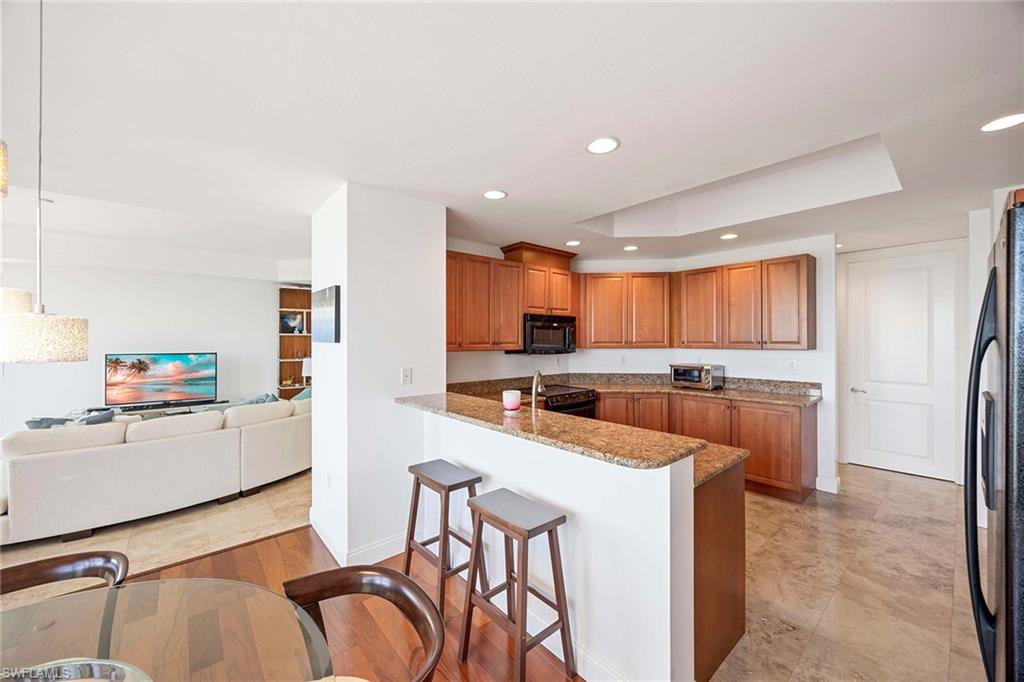 ESPERIA SOUTH - Residential Lease