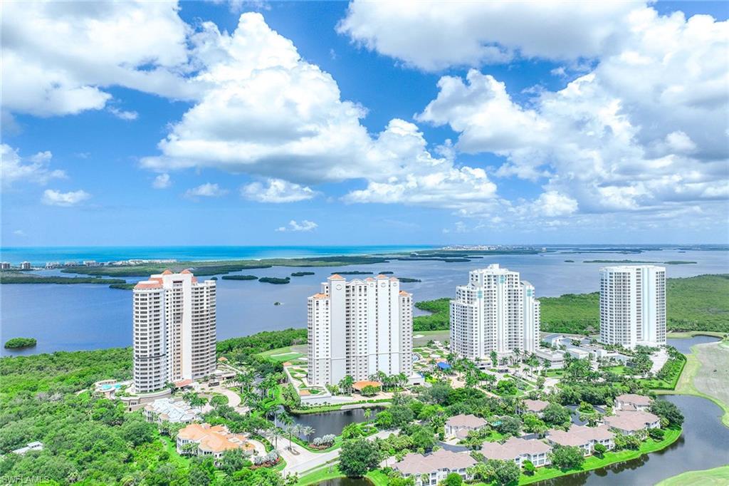 ESPERIA SOUTH - Residential Lease