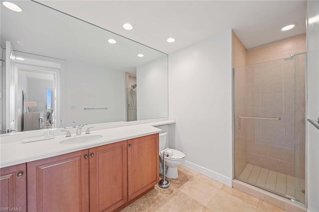 ESPERIA SOUTH - Residential Lease