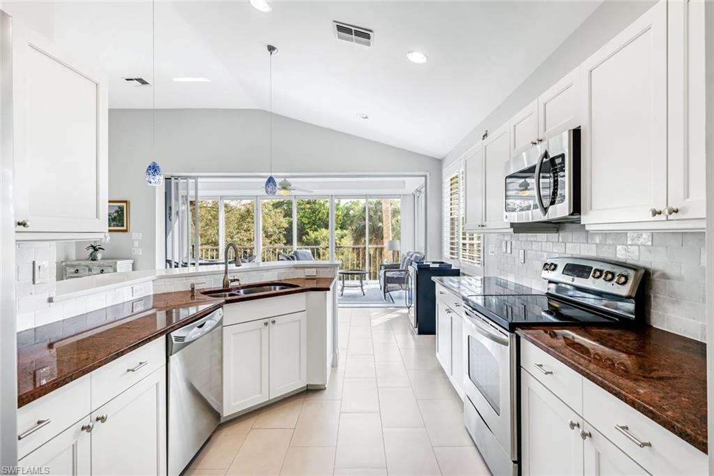 HARBOR LANDING - Residential