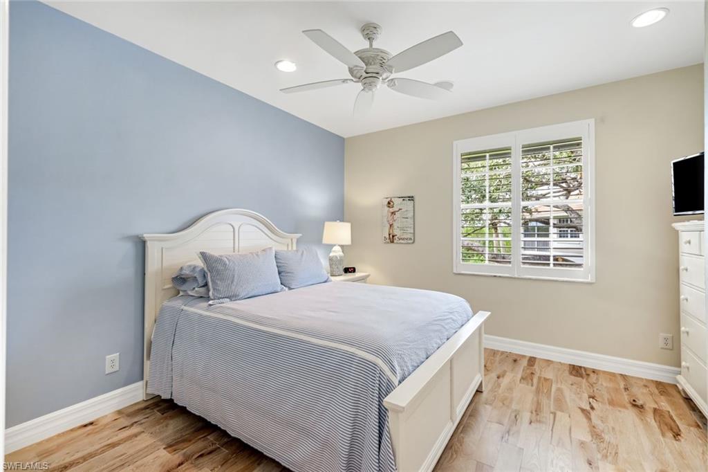 HARBOR LANDING - Residential