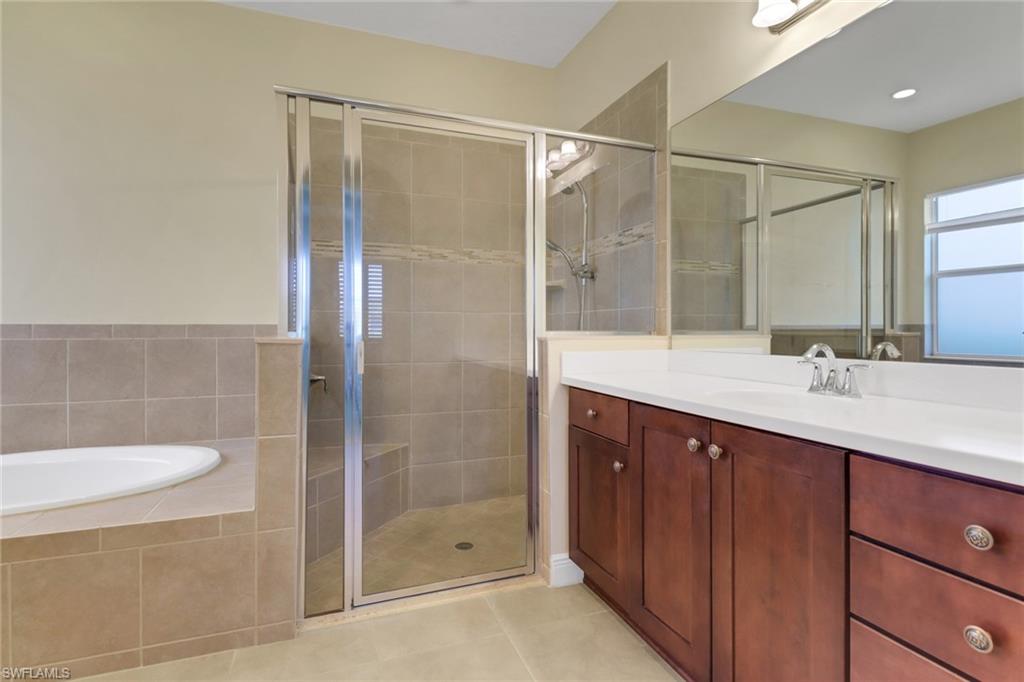 MANCHESTER SQUARE - Residential