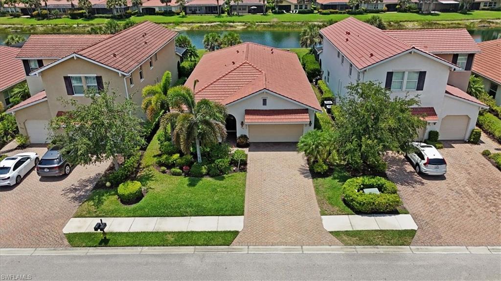 MANCHESTER SQUARE - Residential