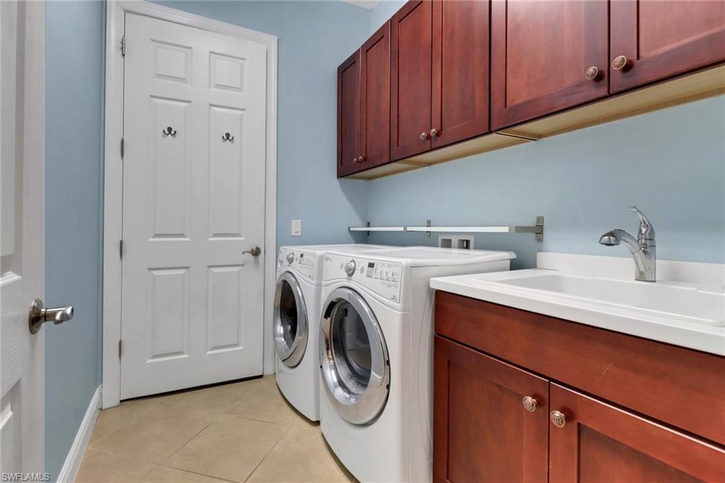 MANCHESTER SQUARE - Residential