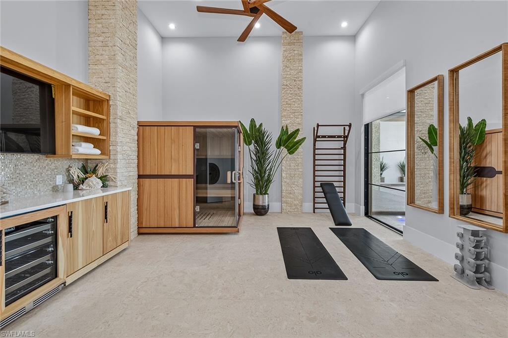 ESTATES - Residential