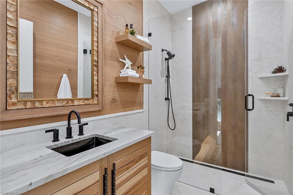 ESTATES - Residential