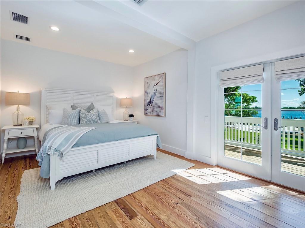 METES AND BOUNDS - Residential