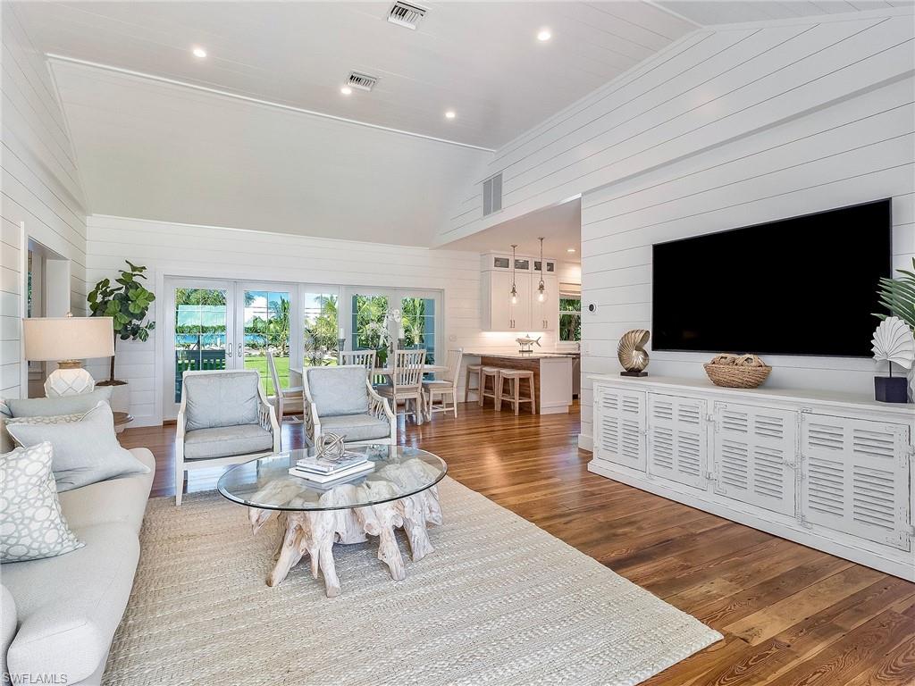 METES AND BOUNDS - Residential