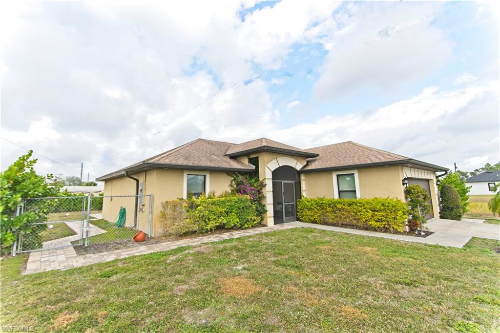 LEHIGH ACRES - Residential