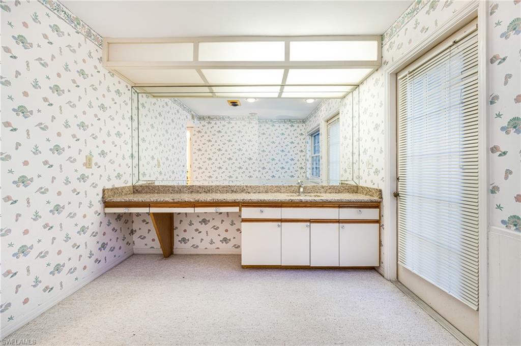 LOST CREEK VILLAGE - Residential