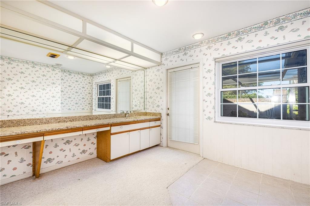 LOST CREEK VILLAGE - Residential