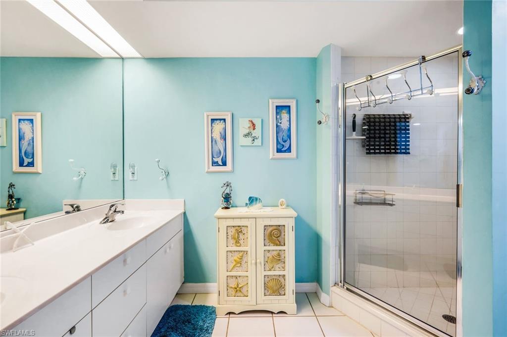 LIGHTHOUSE BAY - Residential