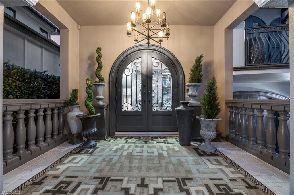 VALENCIA TERRACE - Residential