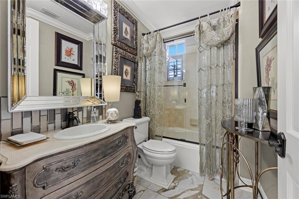 VALENCIA TERRACE - Residential