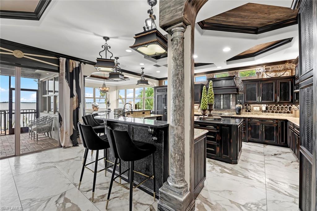 VALENCIA TERRACE - Residential