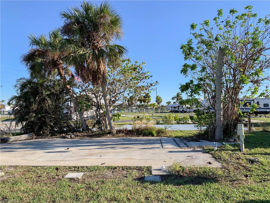 PALMETTO PALMS R V - Land