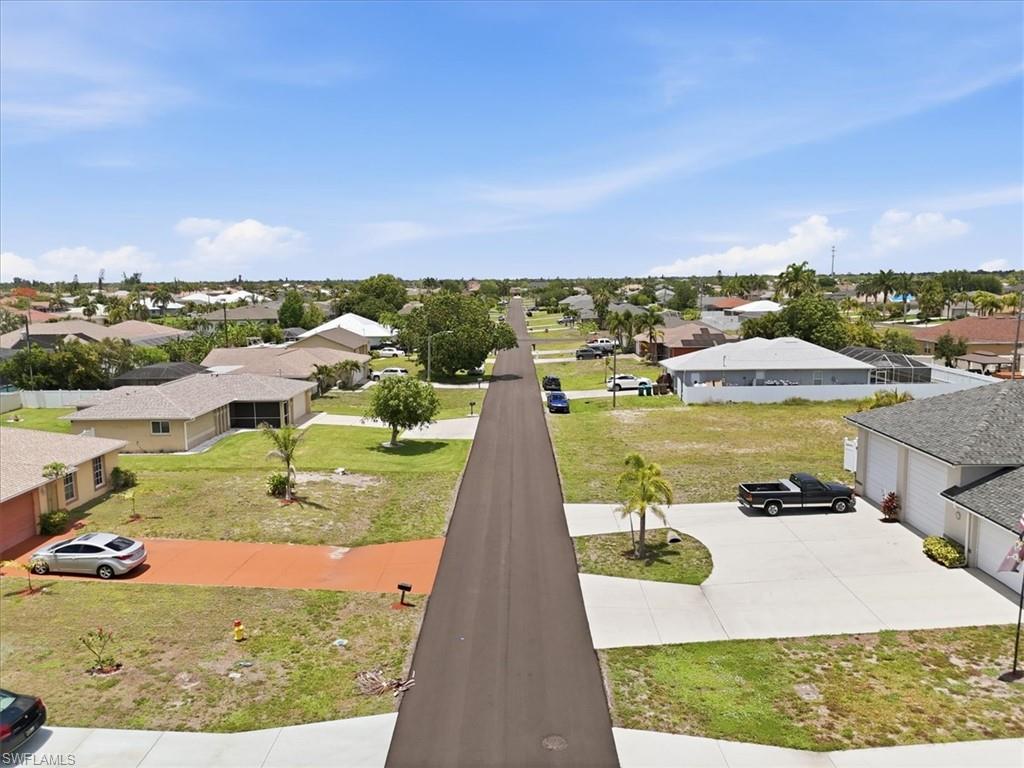 CAPE CORAL - Land
