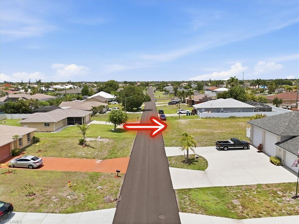 CAPE CORAL - Land