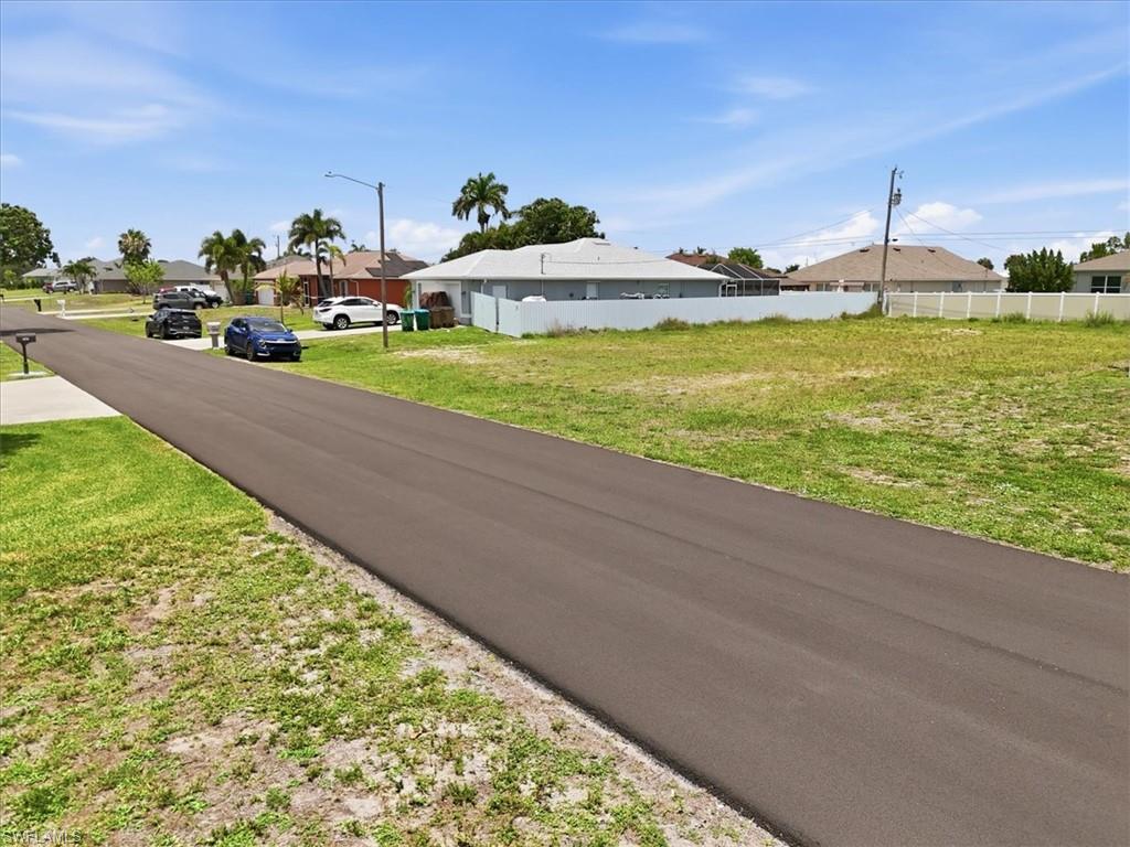 CAPE CORAL - Land