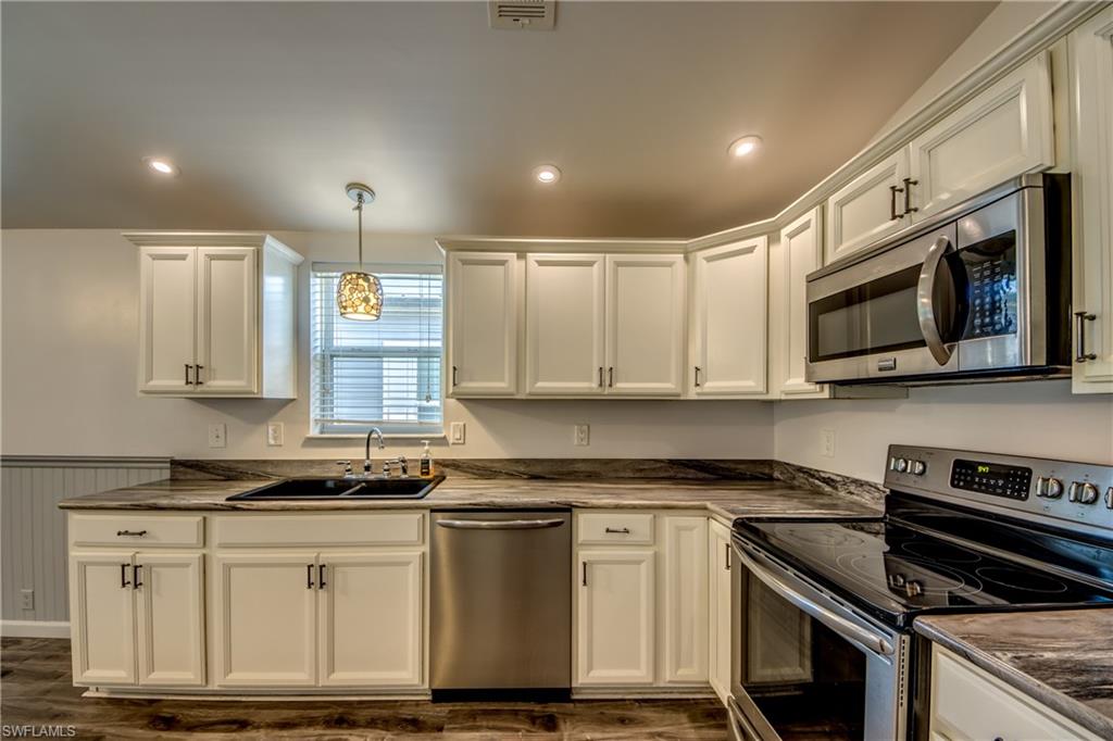 PINE ISLAND COVE - Residential