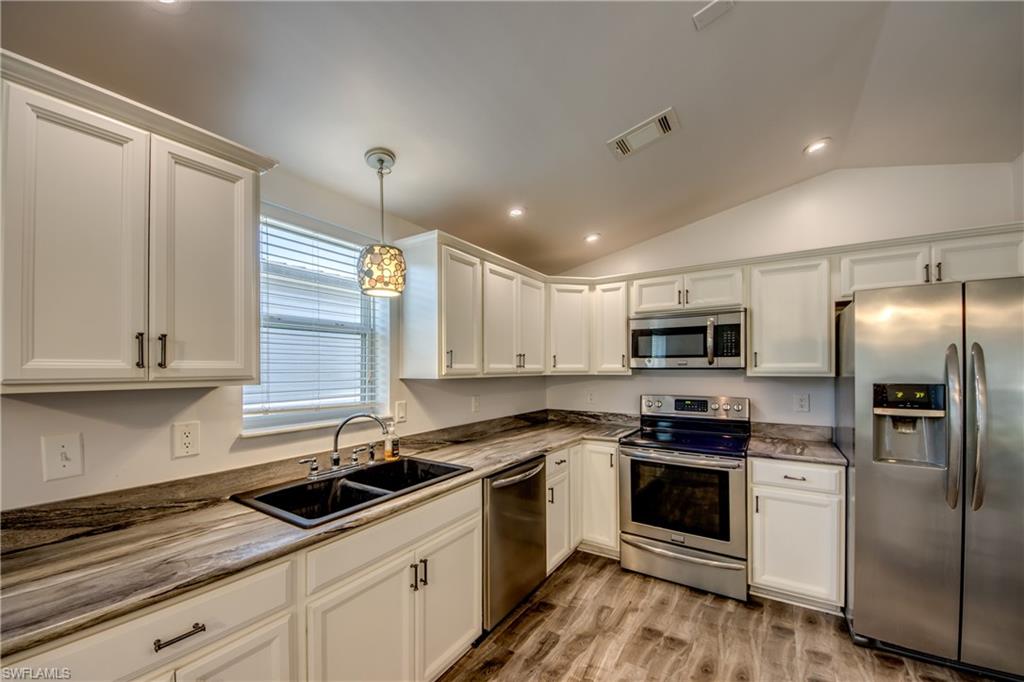 PINE ISLAND COVE - Residential