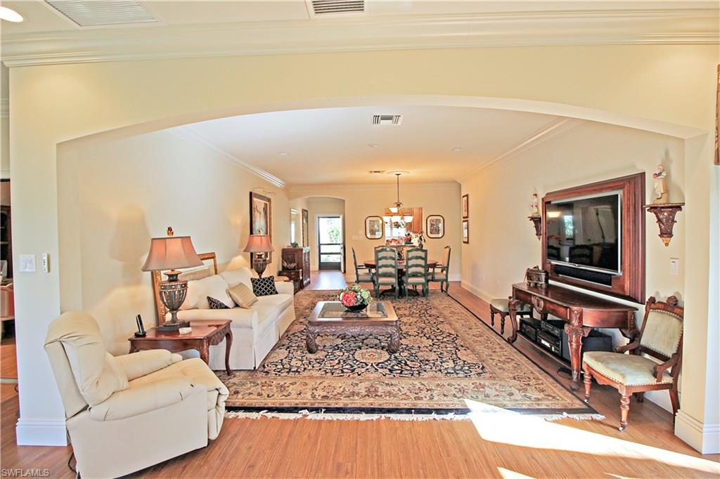 ARBOR TRACE - Residential