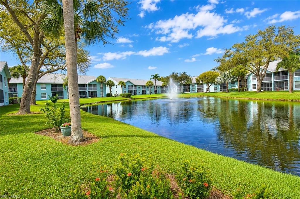 PIPERS POINTE - Residential