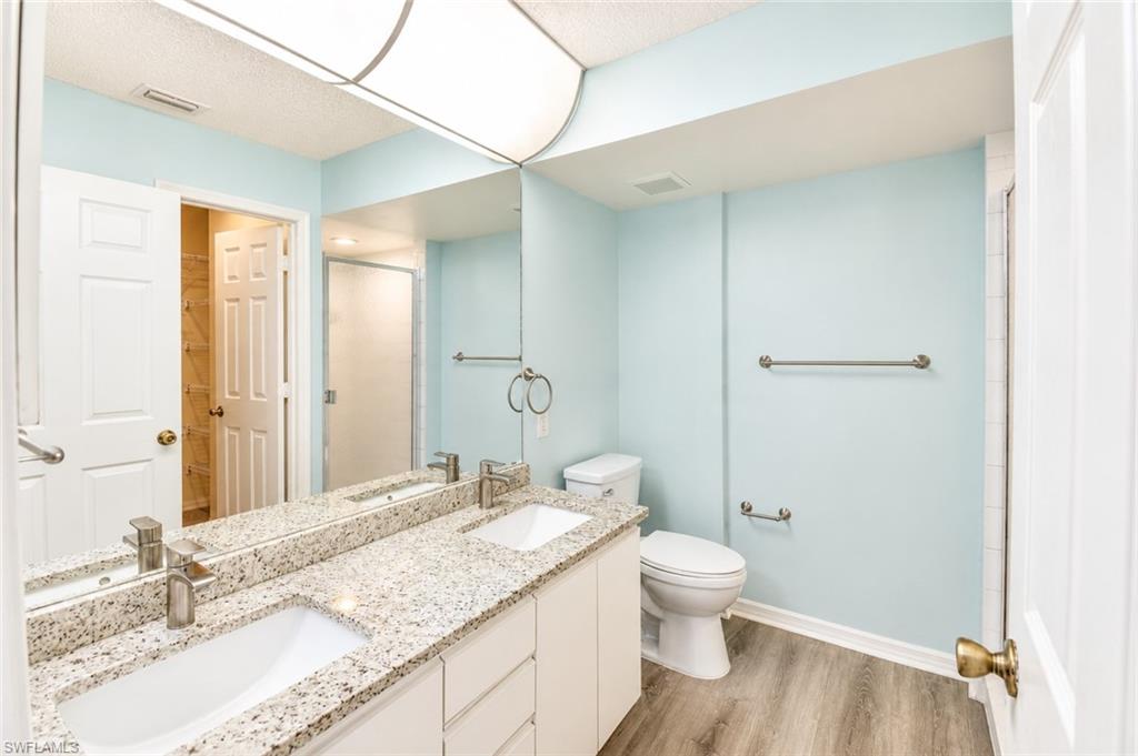 PIPERS POINTE - Residential