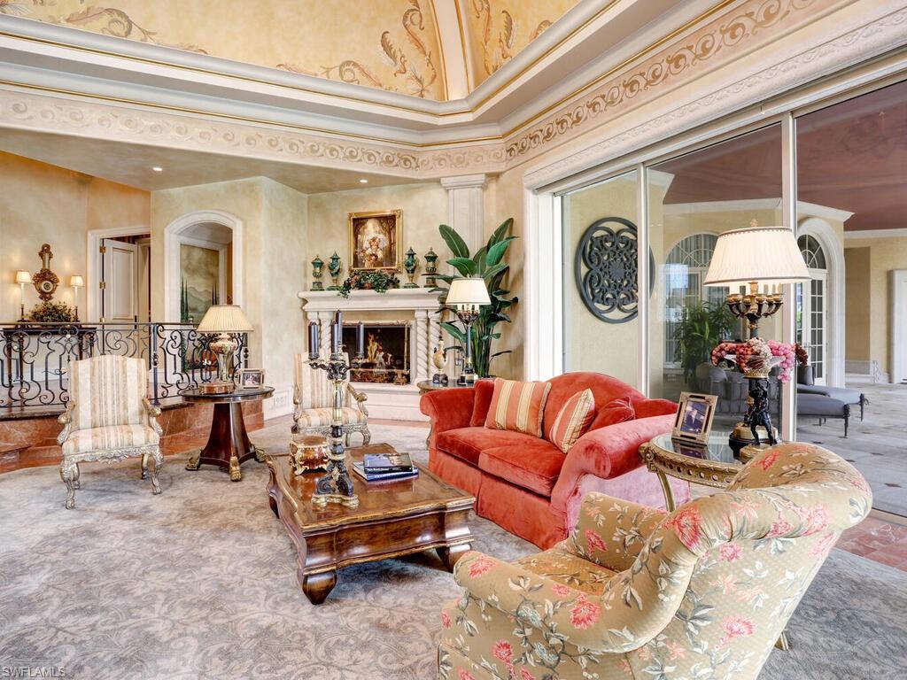 BAY COLONY SHORES - Residential