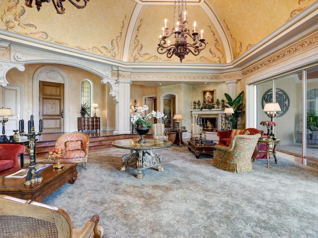 BAY COLONY SHORES - Residential