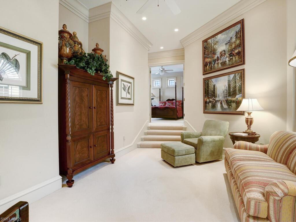 BAY COLONY SHORES - Residential