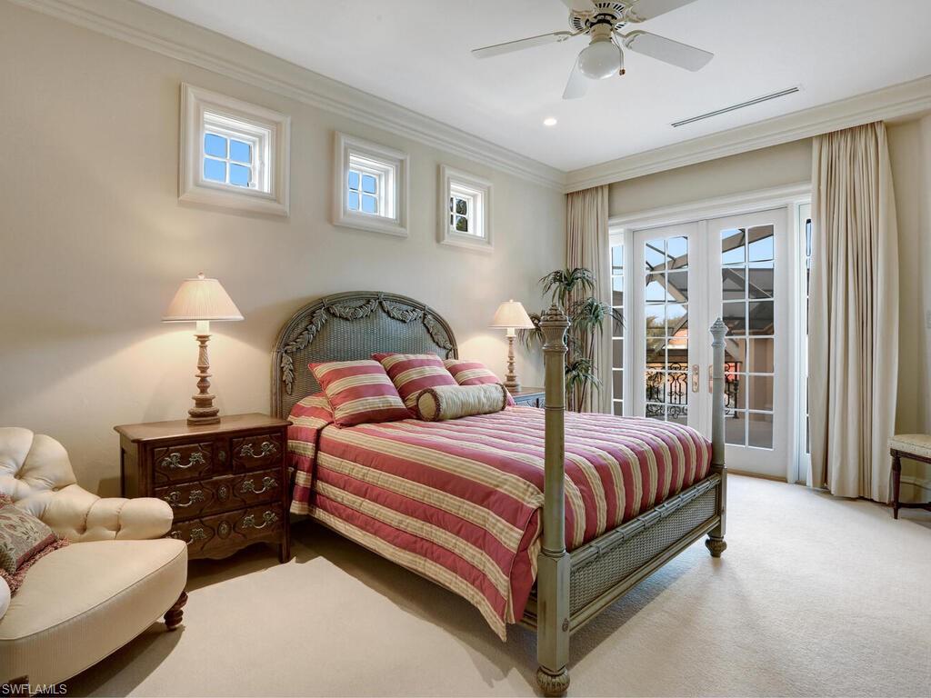 BAY COLONY SHORES - Residential