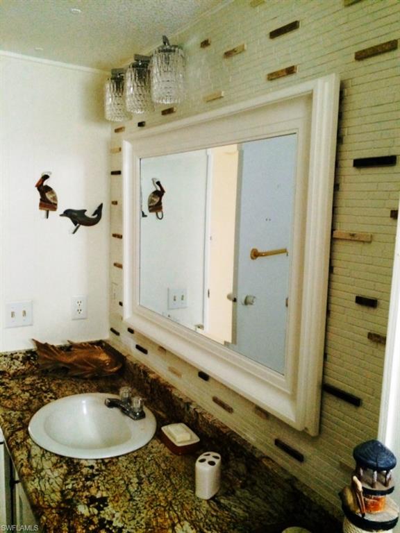 THUNDERBIRD MOBILE HOMES - Residential