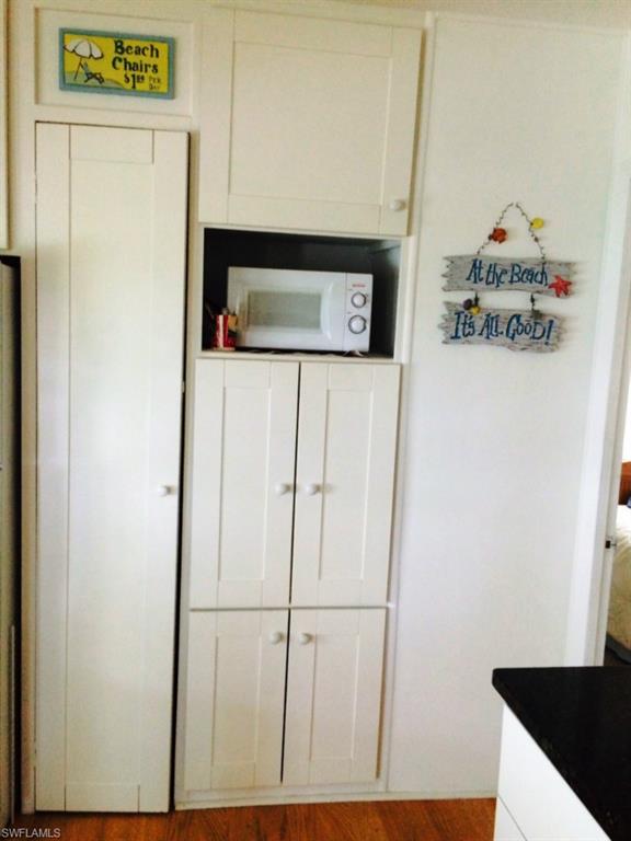 THUNDERBIRD MOBILE HOMES - Residential