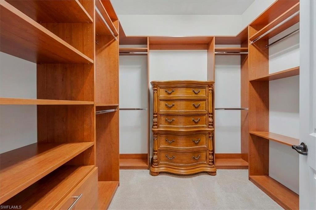 REFLECTION ISLES - Residential