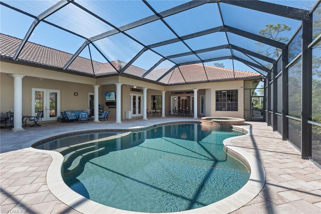 OAKES ESTATES - Residential