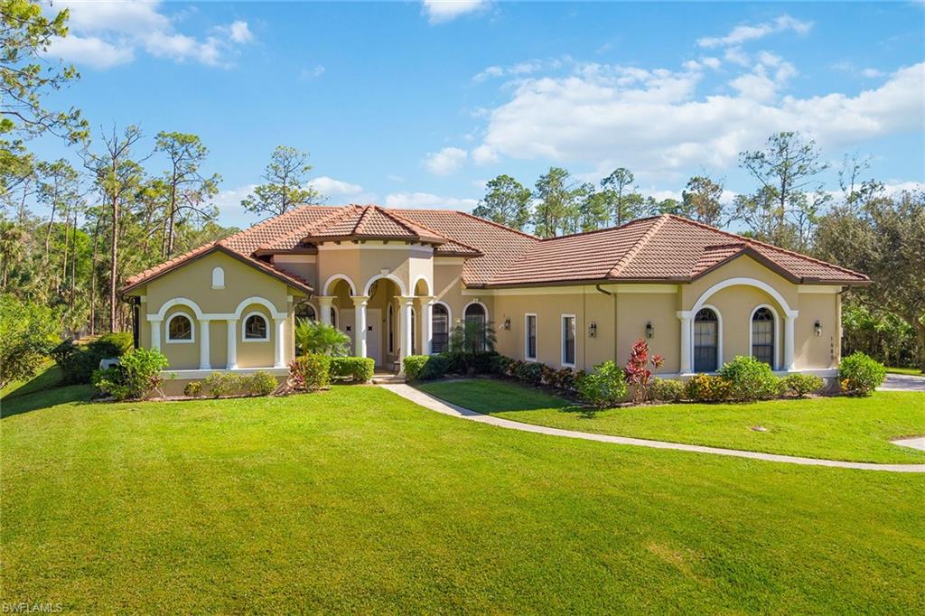 OAKES ESTATES - Residential