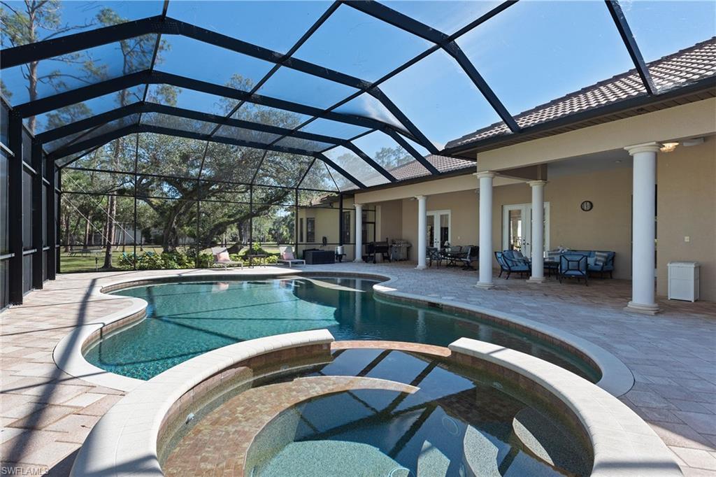 OAKES ESTATES - Residential