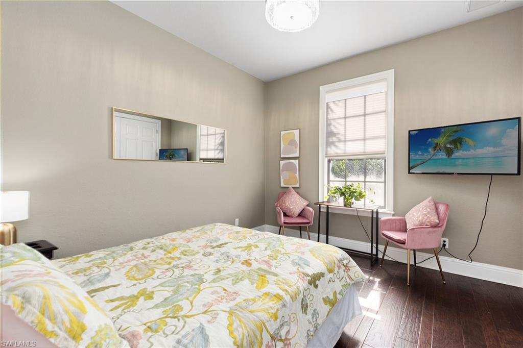 OAKES ESTATES - Residential