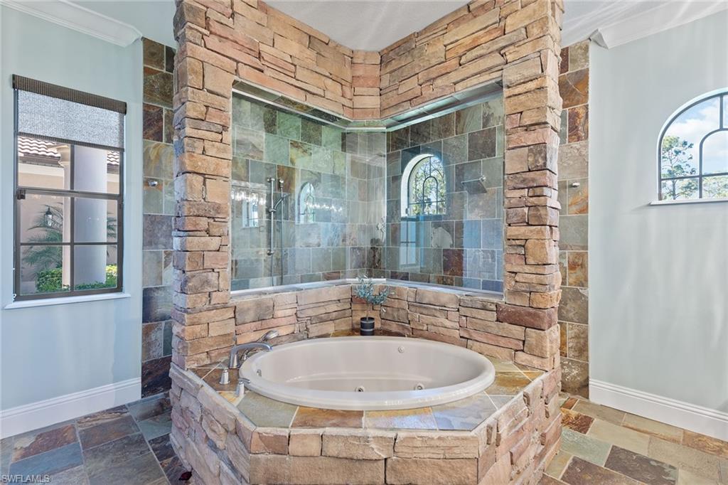 OAKES ESTATES - Residential