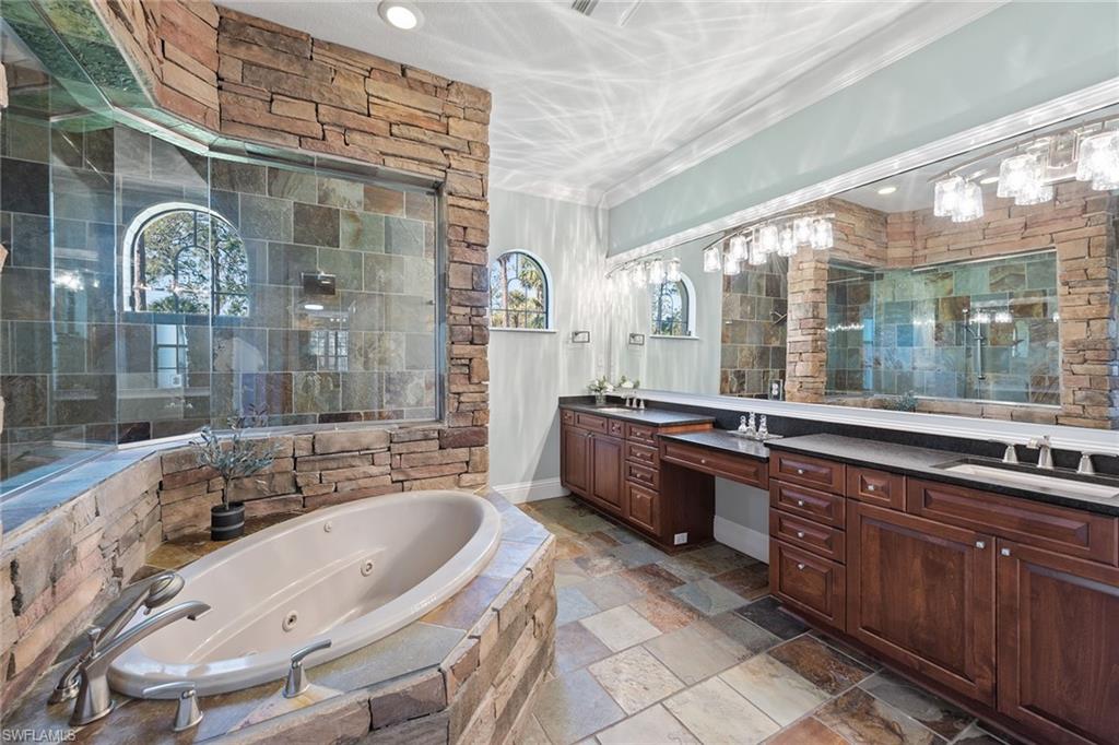 OAKES ESTATES - Residential