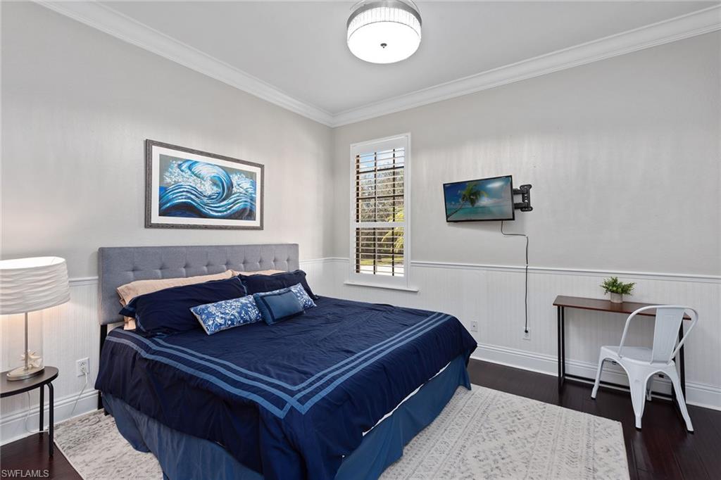 OAKES ESTATES - Residential