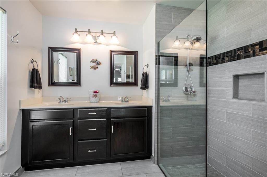 MARCO BEACH - Residential