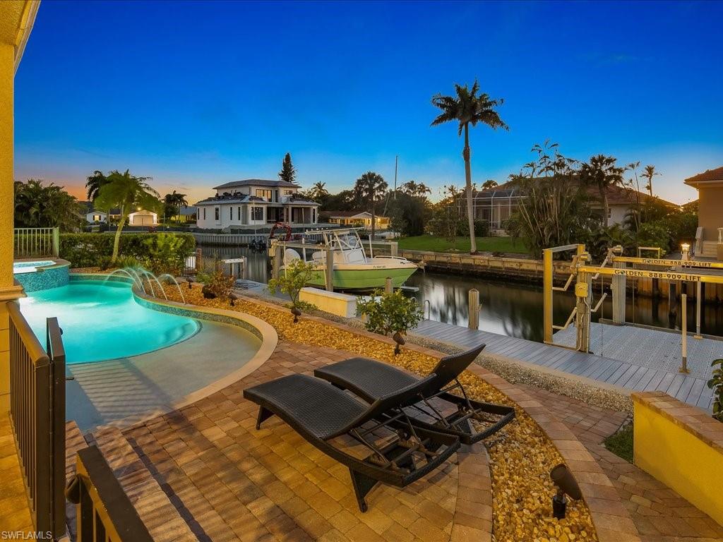 ROYAL HARBOR - Residential